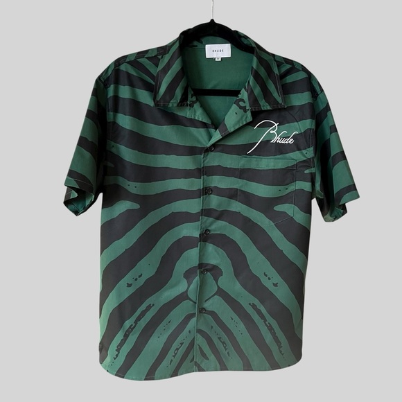 Rhude Men’s Black Tag on Dark Green Fabric - Picture 1 of 6